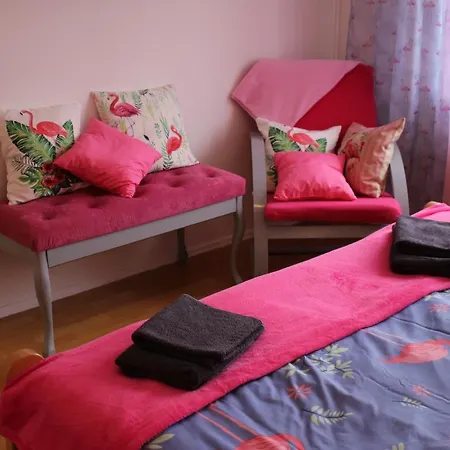 Pink Flamingo Nest - Unique Design *