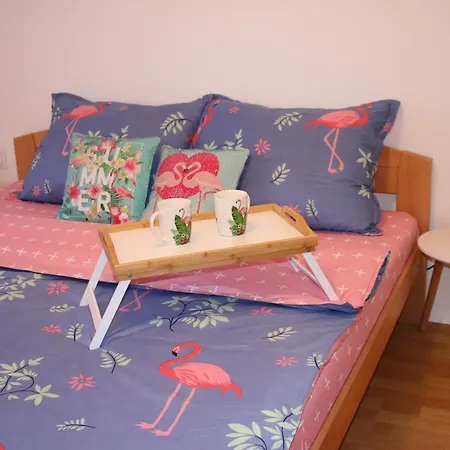 Pink Flamingo Nest - Unique Design Apartment